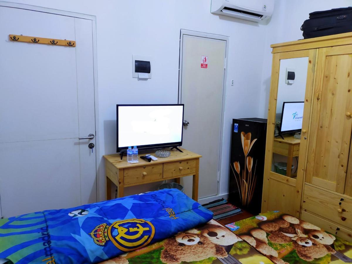 Aero Room Tangerang Exterior foto